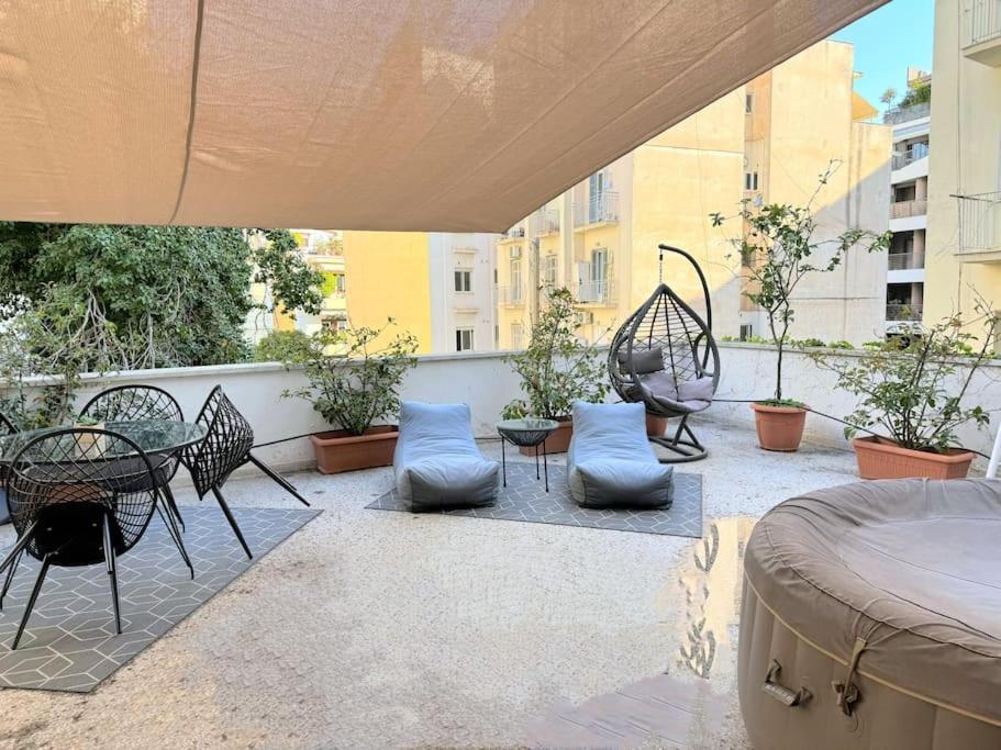 Amazing 3Bdr Apt With Unique Roof Garden In Plaka Atenas Exterior foto