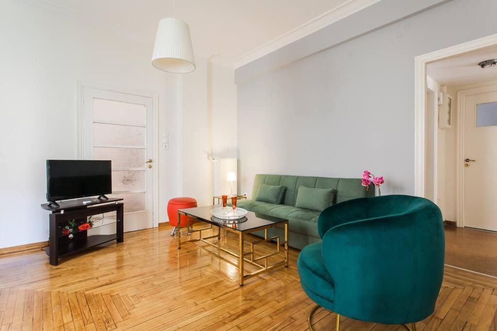 Amazing 3Bdr Apt With Unique Roof Garden In Plaka Atenas Exterior foto